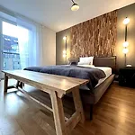 Apartment Miacasa I Zentral I Parkplatz I Waschtrockner I Schreibtisch *