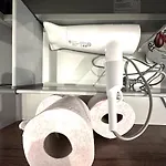 Miacasa I Zentral I Parkplatz I Waschtrockner I Schreibtisch * Linz