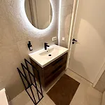 Miacasa I Zentral I Parkplatz I Waschtrockner I Schreibtisch Apartment