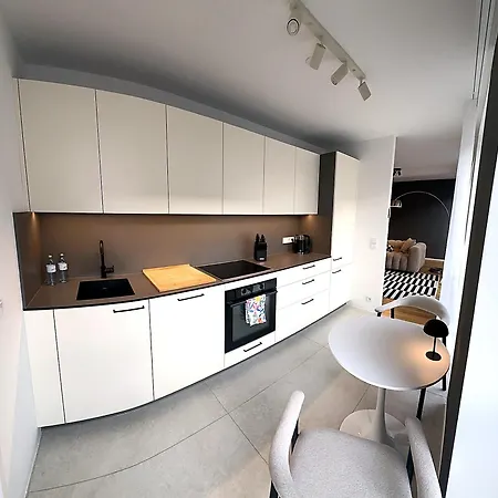 Miacasa I Zentral I Parkplatz I Waschtrockner I Schreibtisch Apartamento Linz